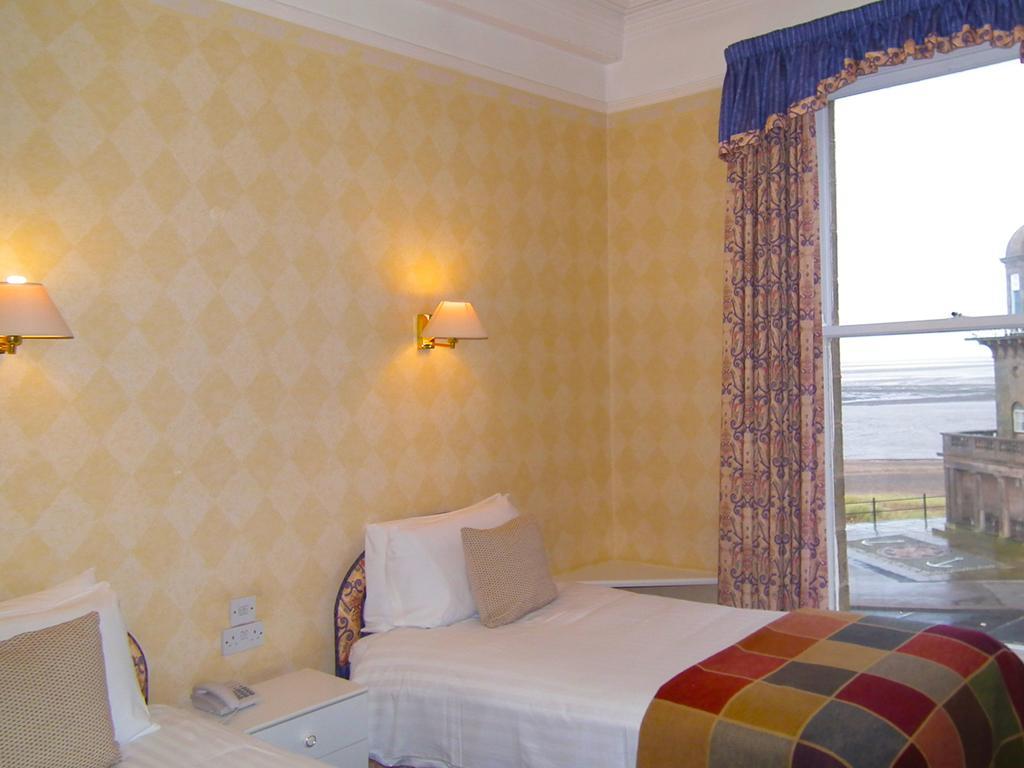 The North Euston Hotel Флітвуд Екстер'єр фото